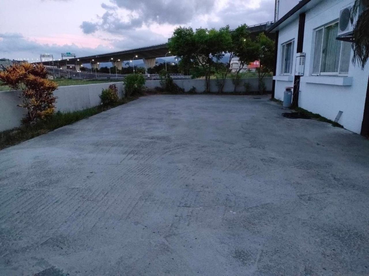 Lu He Feng Homestay Wujie Zewnętrze zdjęcie